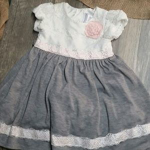 Sweet Heart Rose 🎀 Girls 3T Dress🎄